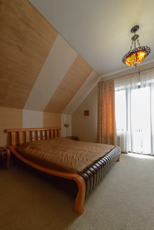 4-комнатная Квартира