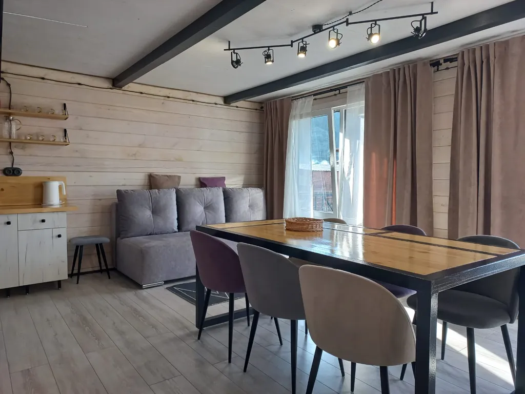 Дом с видом на горы