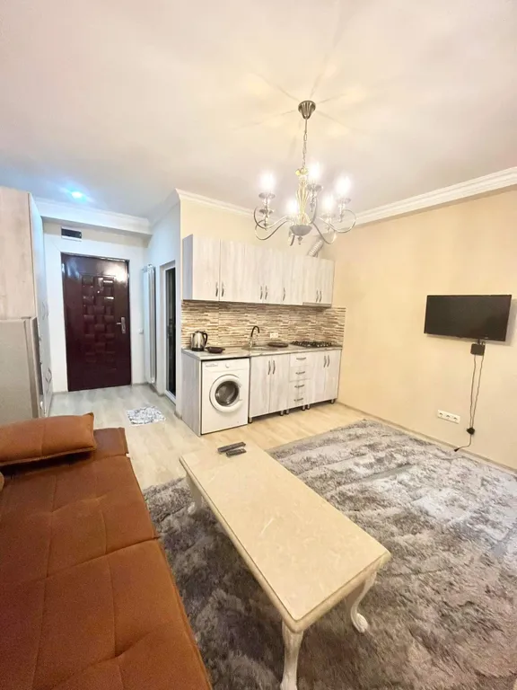 Квартира 2-комнатная Квартира — Батуми