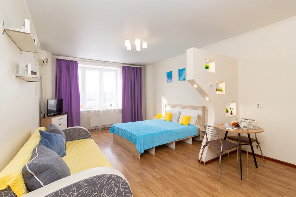 Просторная студия в центре Тюмени для 4 гостей!