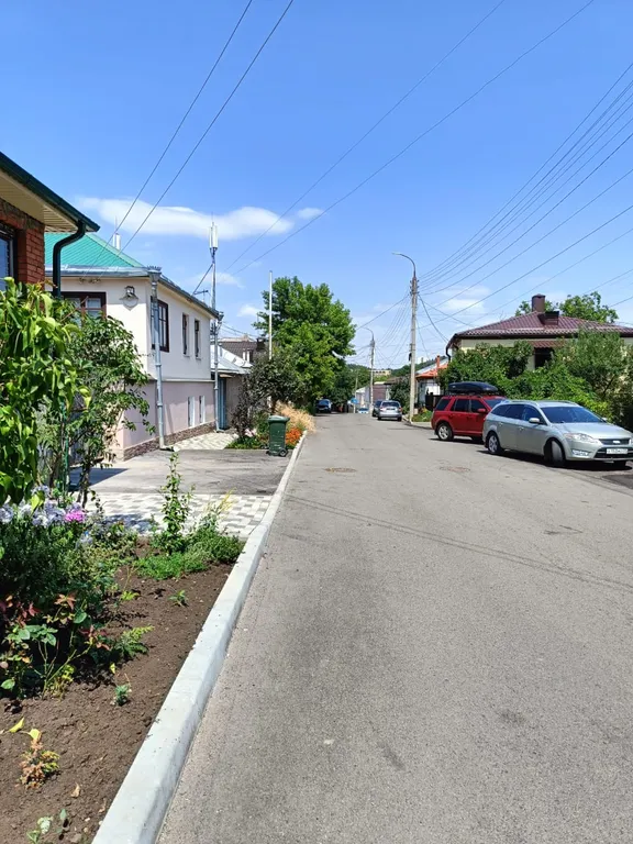 Парковая зона, уютный дом