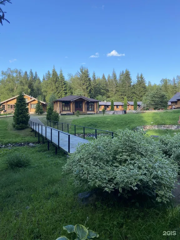 Бревенчатый коттедж вип 2, 4 спальни на берегу озера Селигер