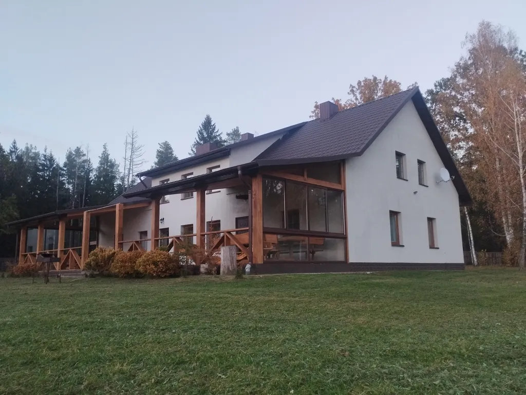 Коттедж Дом с озером, река, лес — аренда посуточно в Долгое