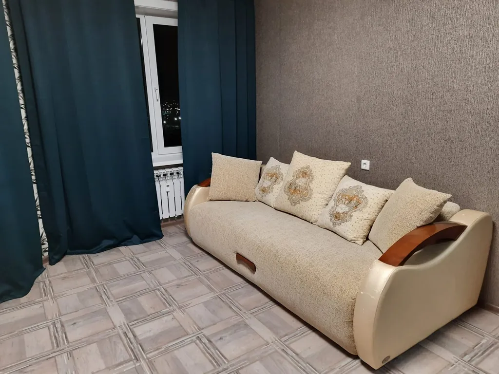 Квартира с современным ремонтом в новостройке