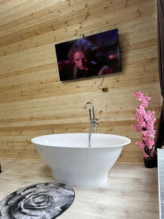 Коттедж - Сердце с видом на горы и лес