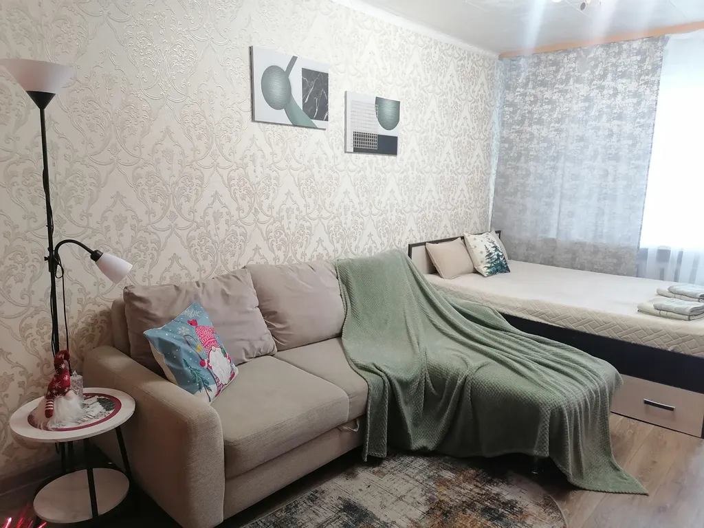 Квартира с видом на сквер — аренда посуточно в Корсаков