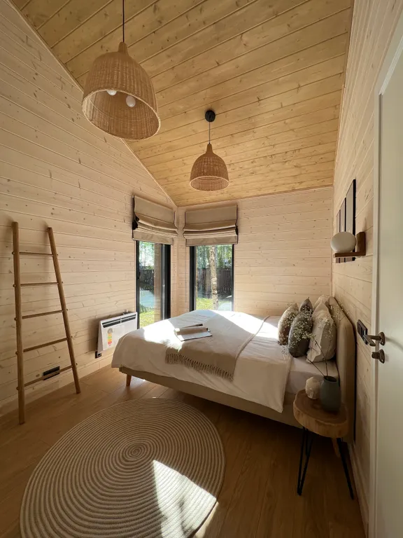 С сауной и камином одноэтажный барн в березовой роще