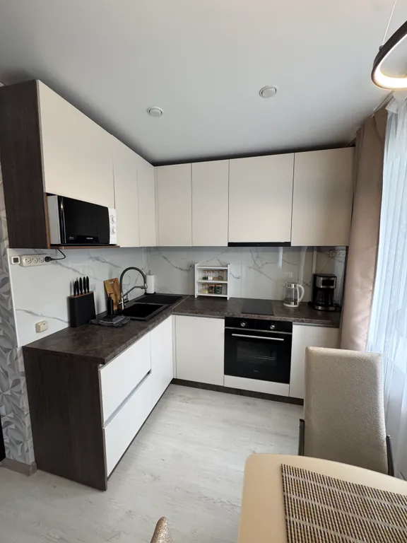 Стильная квартира с ремонтом в центре