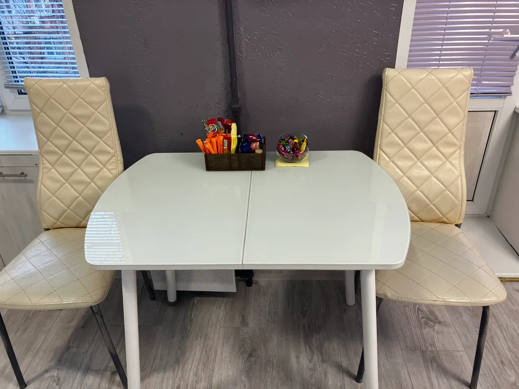 Уютная квартира рядом с сосновым бором Сила леса, парком, термами