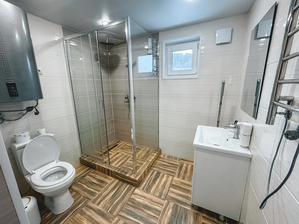 Новый уютный дом с камином