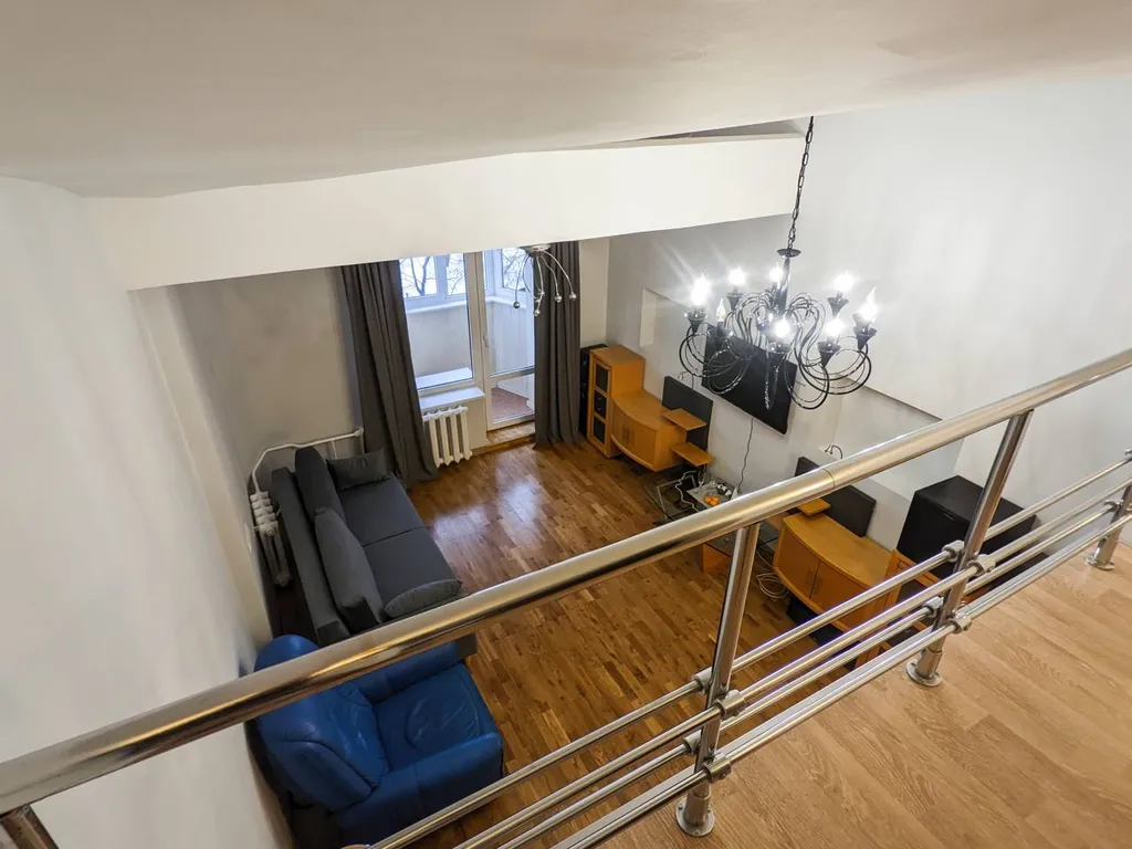 Уютная квартира в центре с мансардой