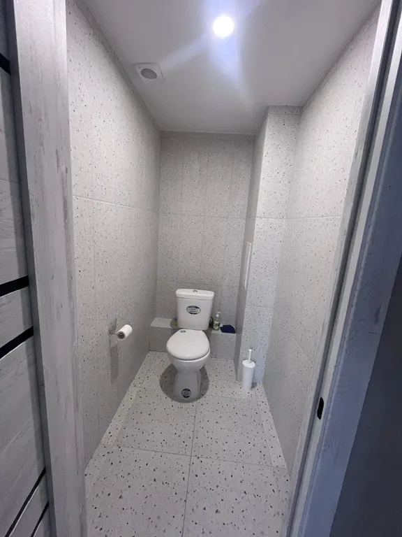 Просторная, теплая двухкомнатная квартира