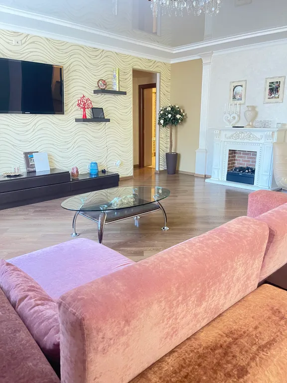 Большая квартира с дизайнерским ремонтом в курортной зоне