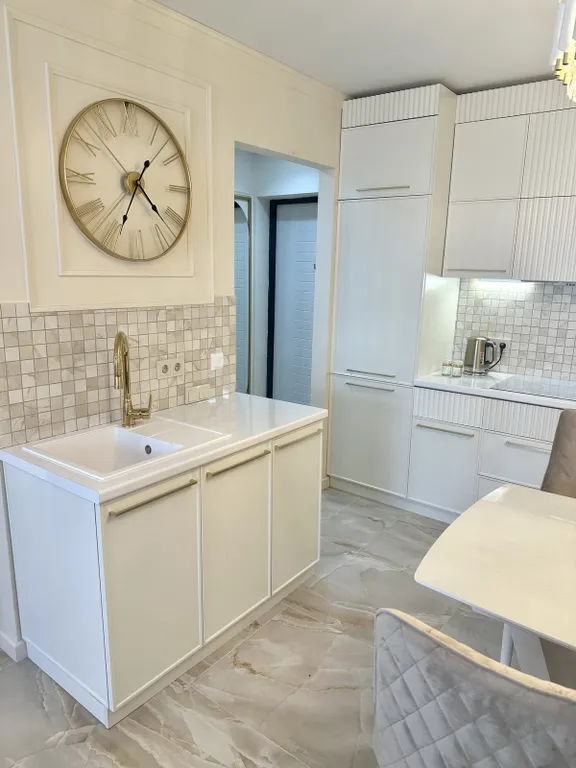 Квартира Шикарная квартира в стиле Неоклассика с видом на горы — Сириус