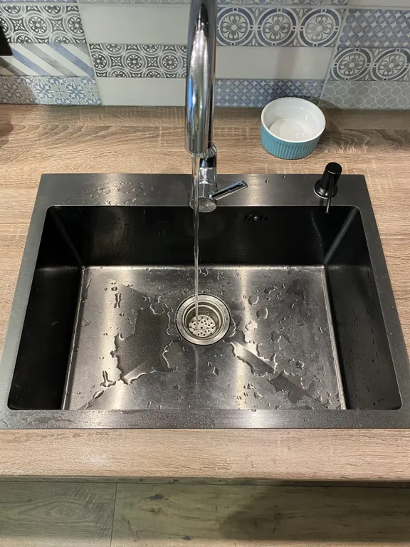 Зелёная студия в элитном доме города