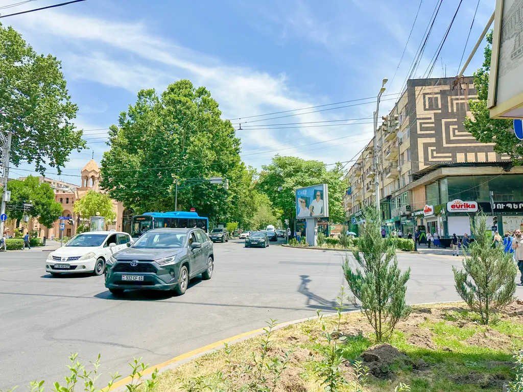 Near the Opera theatre 2 bedroom