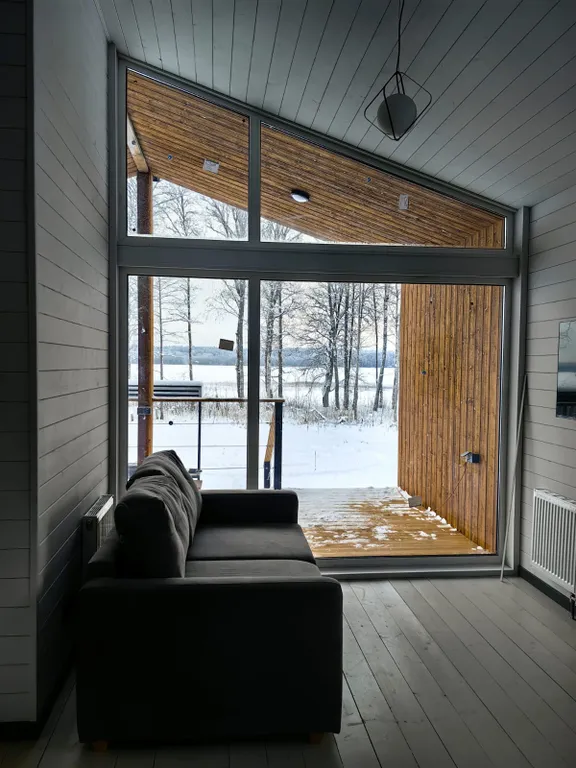 Коттедж Дом с видом на озеро — Приморск