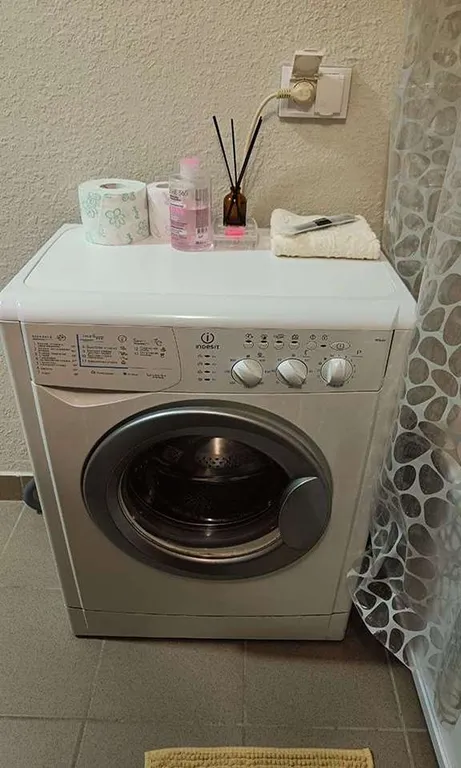 Студия в живописном месте с видом на лес Хорошо как дома