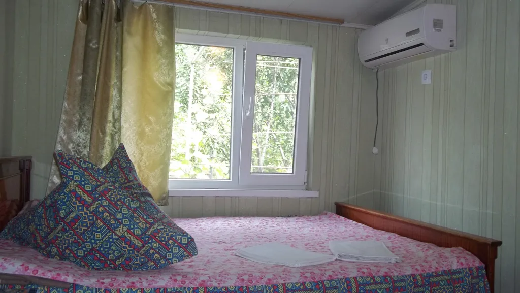 Бюджетная комната для отдыха возле моря