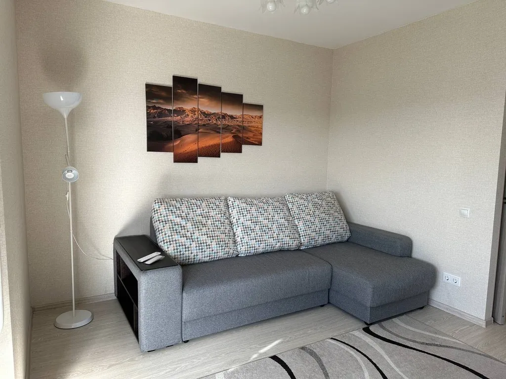 Уютная студия на высоте птичьего полёта