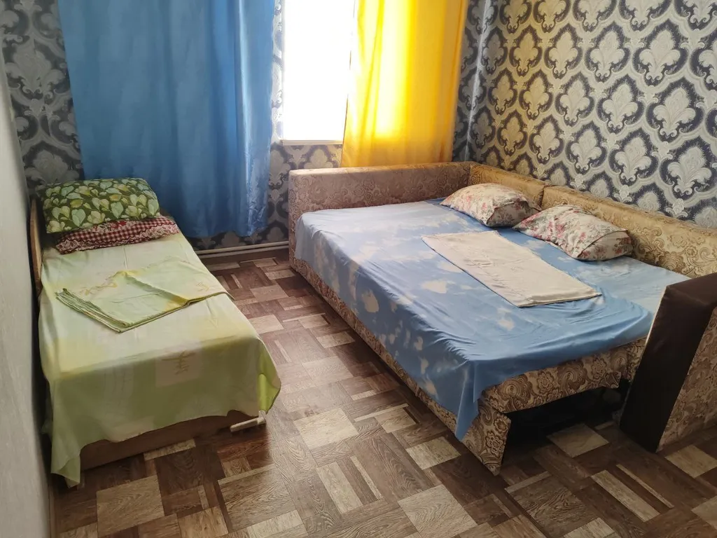 Квартира Квартира возле лазурной набережной — Евпатория