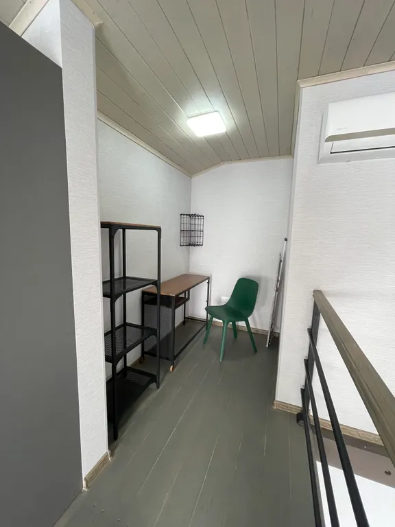 Уютная двухуровневая квартира с видом на горы