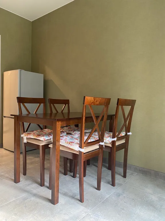 Кварира дизайнерская двухкомнатная с выездом на косу