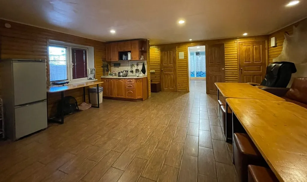 Коттедж с баней и бассейном