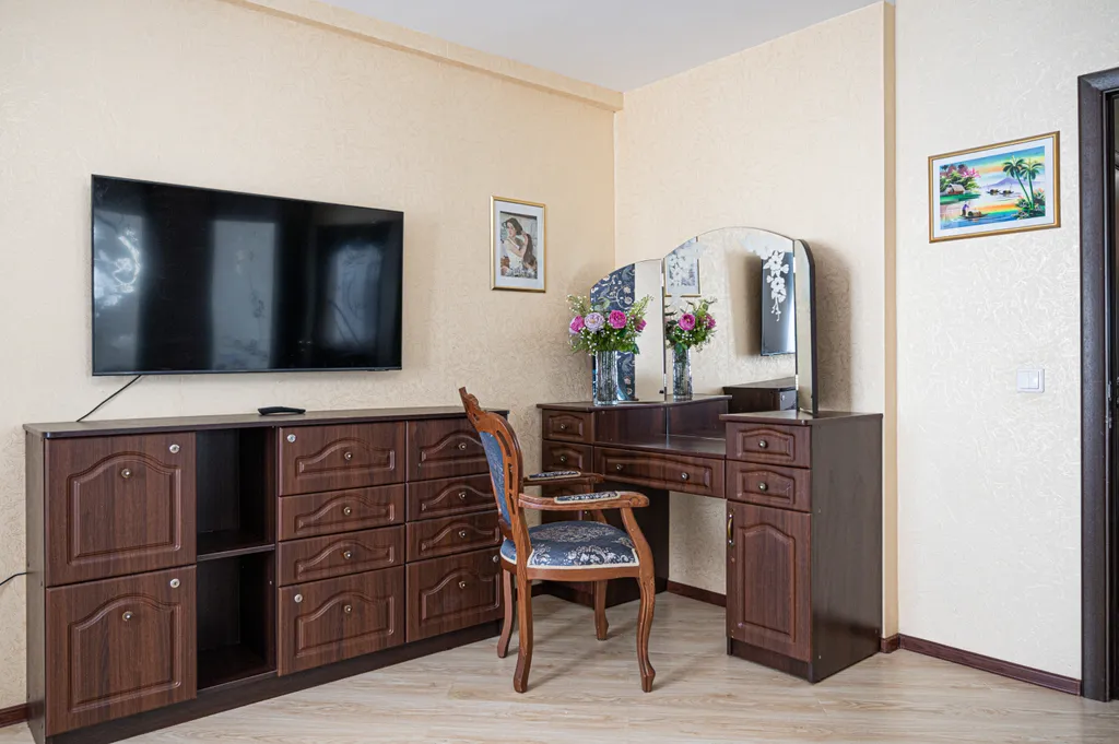 Квартира Трёхкомнатная 110-метровая квартира в современном районе Великого Новгорода — Великий Новгород