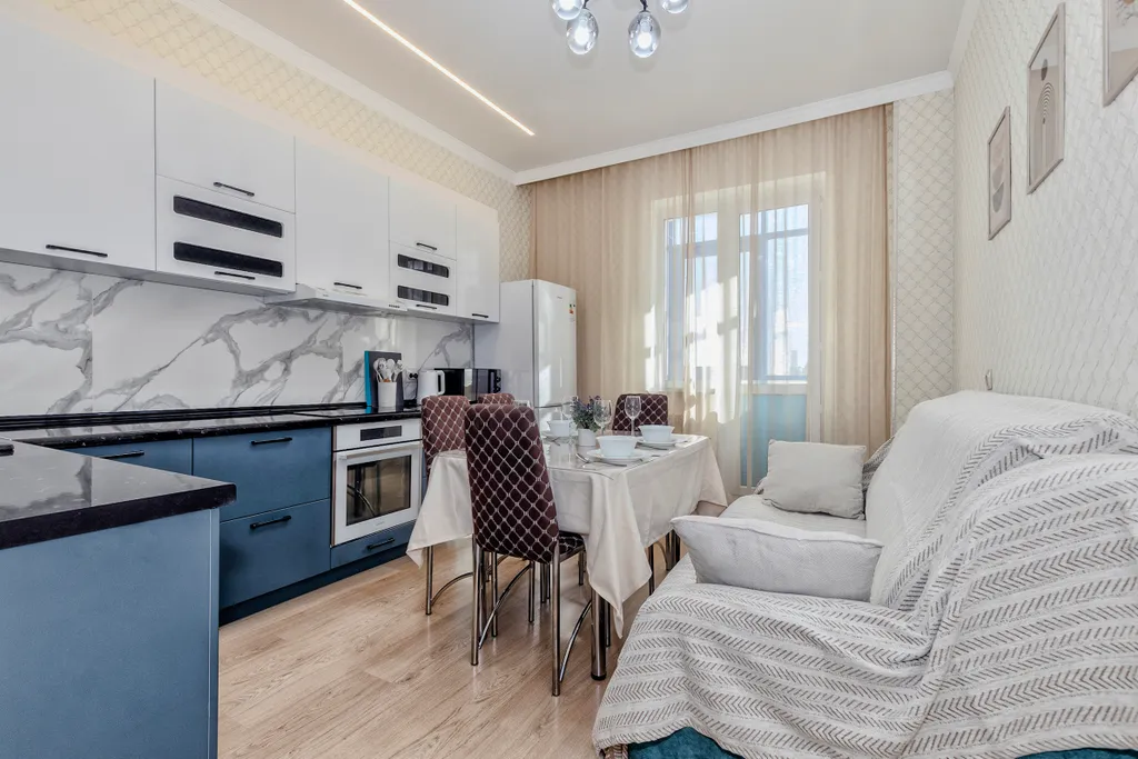 Уютная однокомнатная с видом на город возле набережной в Астане