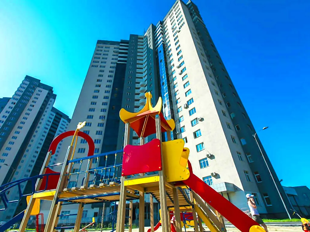 Элегантные апартаменты в центре города у Рэдиссон Блю Отель, МК Лотос.