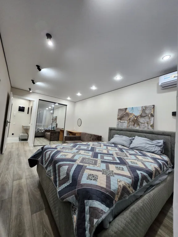 Стильная квартира в центре с новым ремонтом