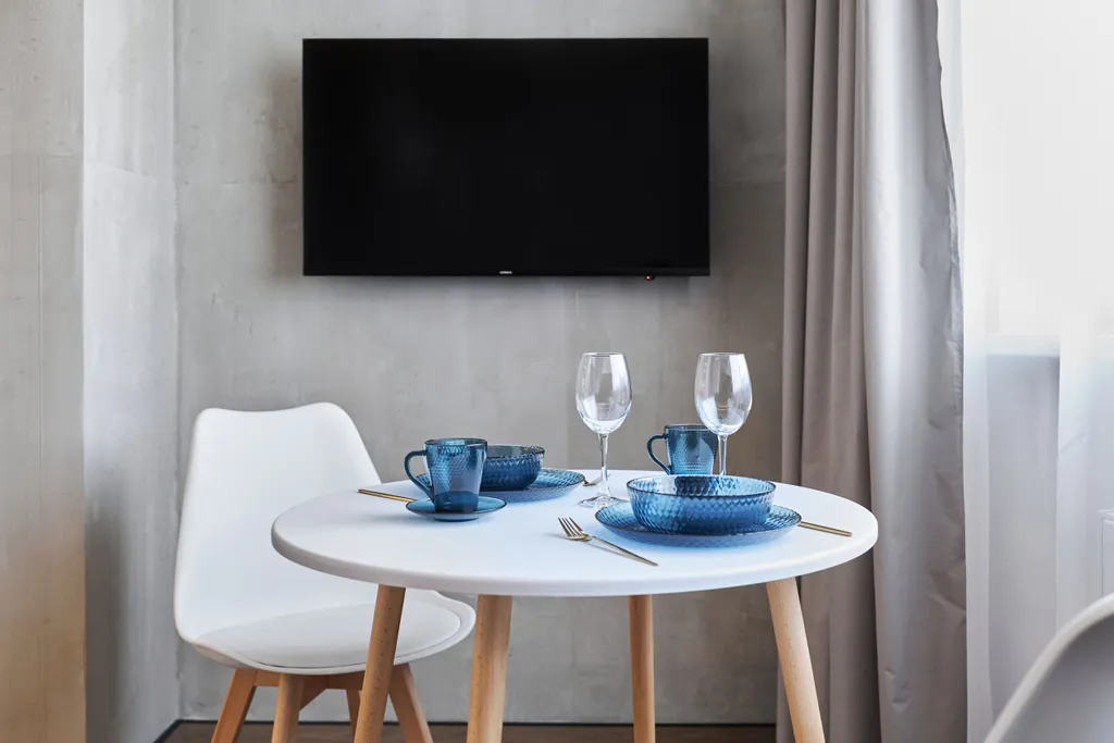 Уютный семейный лофт ,с  проектором для просмотров фильмов !