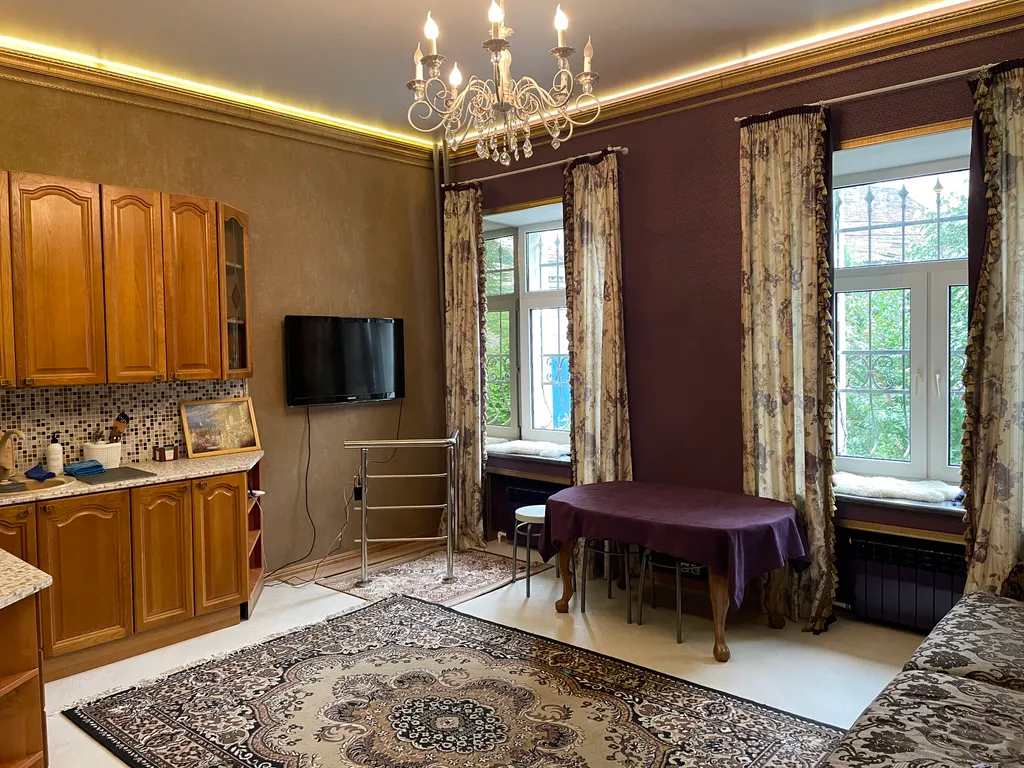 Квартира на набережной в центре города