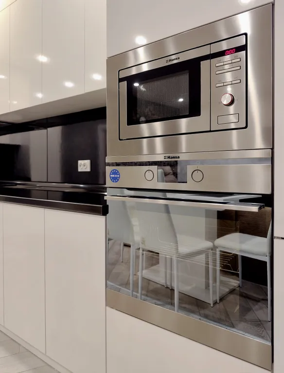 Стильные апартаменты с видом на море