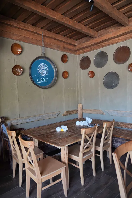 Дом с верандой "старая веранда"