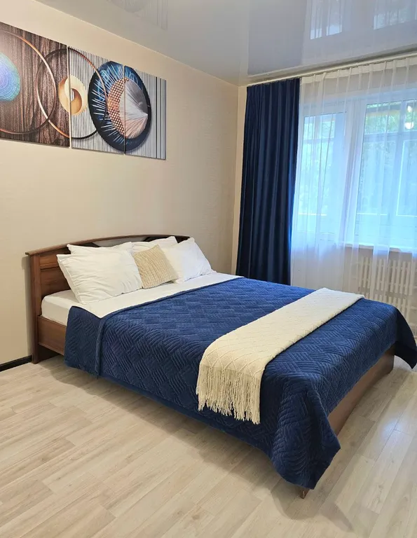 Квартира Апартаменты рядом с ТЦ Парк Хаус — аренда посуточно в Волгоград