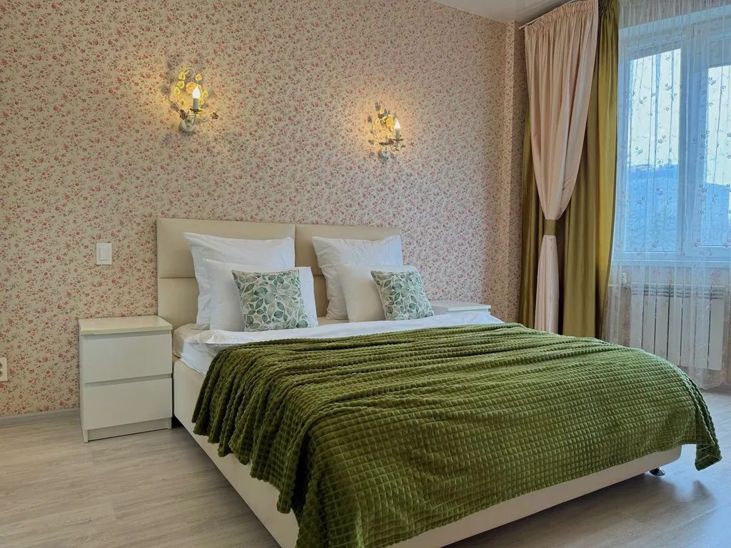 Квартира Апартаменты Аврора, ул. Октябрьская 24,Центр, пл. Ленина — аренда посуточно в Орёл