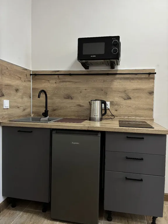 Квартира Уютные двухкомнатные апартаменты для семьи или компании — Кущёвская