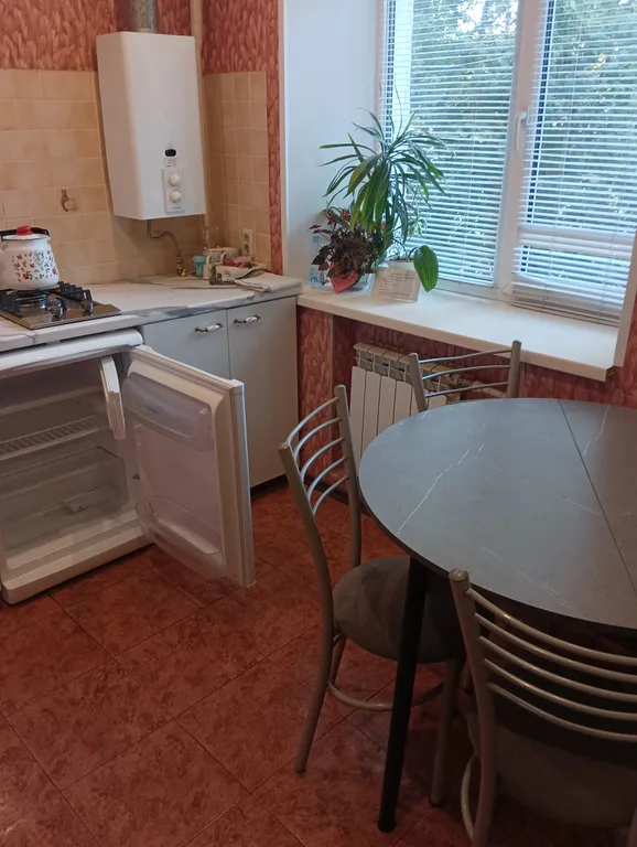 Квартира рядом со Свято-Введенским монастырем