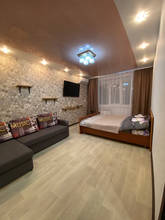 Уютная однокомнатная квартира в новом доме — аренда посуточно в Уссурийск