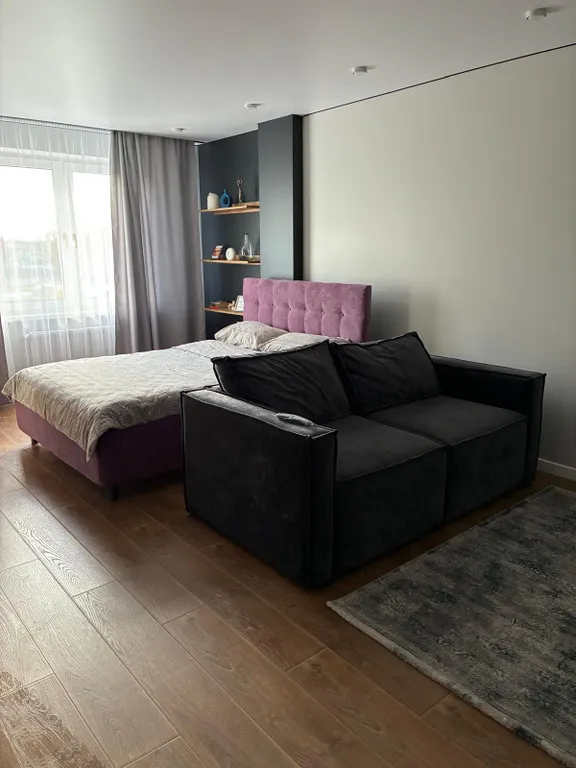 Studio apartment with designer renovation in the center of Pervomayska