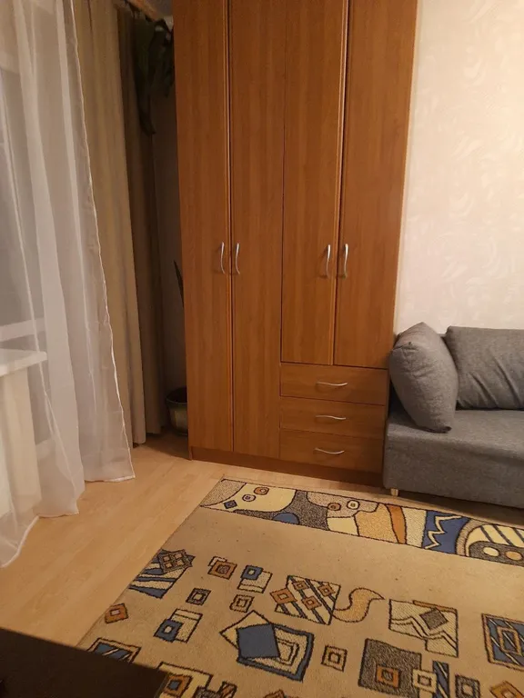 Однушка возле ледового