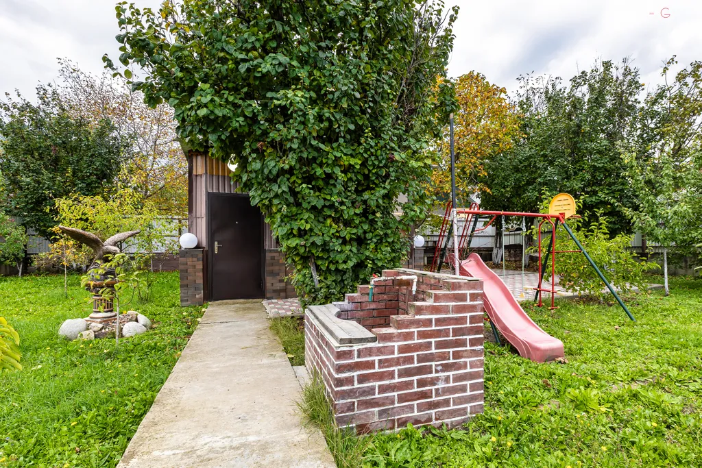 Коттедж Дом у Сада с Мангальной Зоной — Пятигорск