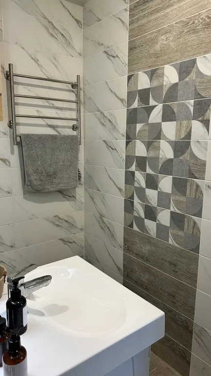 Студия с подогреваемым бассейном в клубном поселке