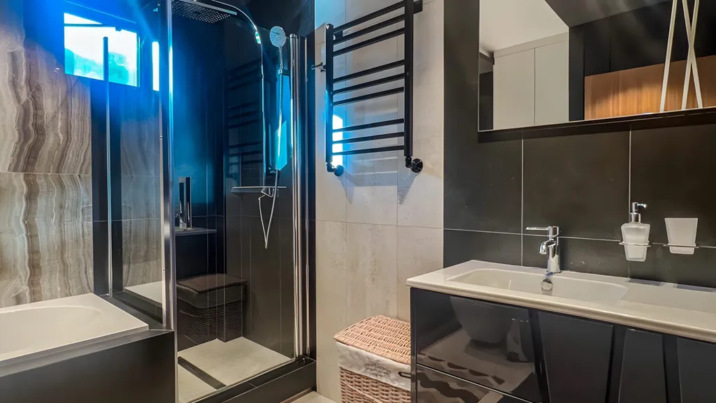 Коттедж с сауной, зоной барбекю и парковкой