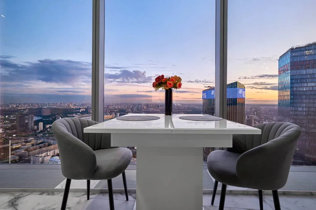 Sky City Moscow 80 этаж Выше облаков, очень ценный и редкий вид