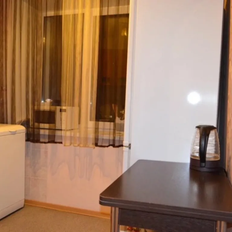 Бюджетная квартира с красивым видом в центре, за кукурузой