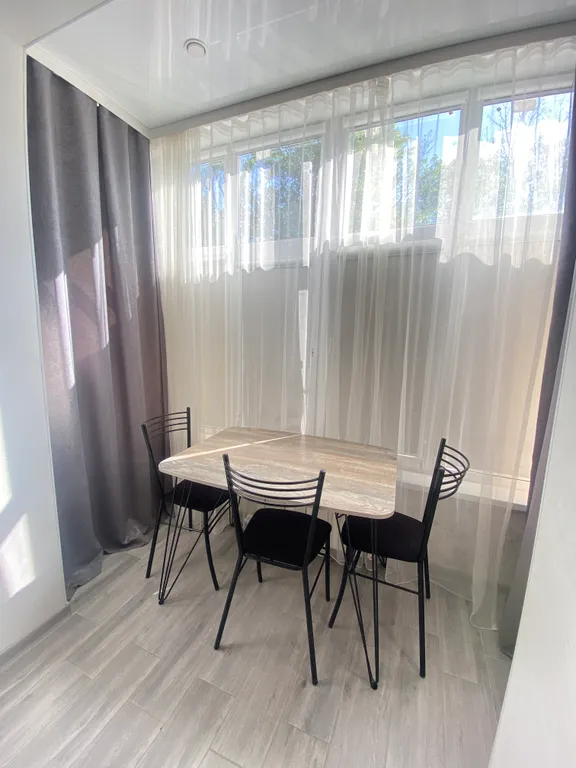 Уютная квартирка возле аэропорта (в 2 минутах)