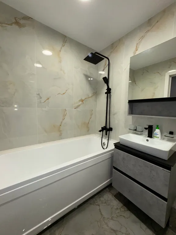 Уютная дизайнерская квартира в центральном район города